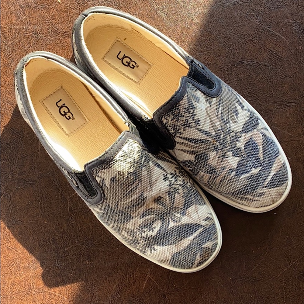 UGG slip on sneakers